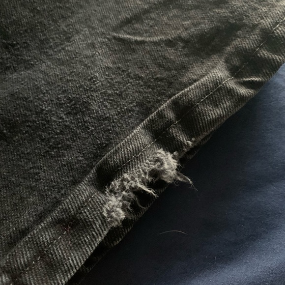 Men’s Black Wrangler Jeans - Picture 3 of 3